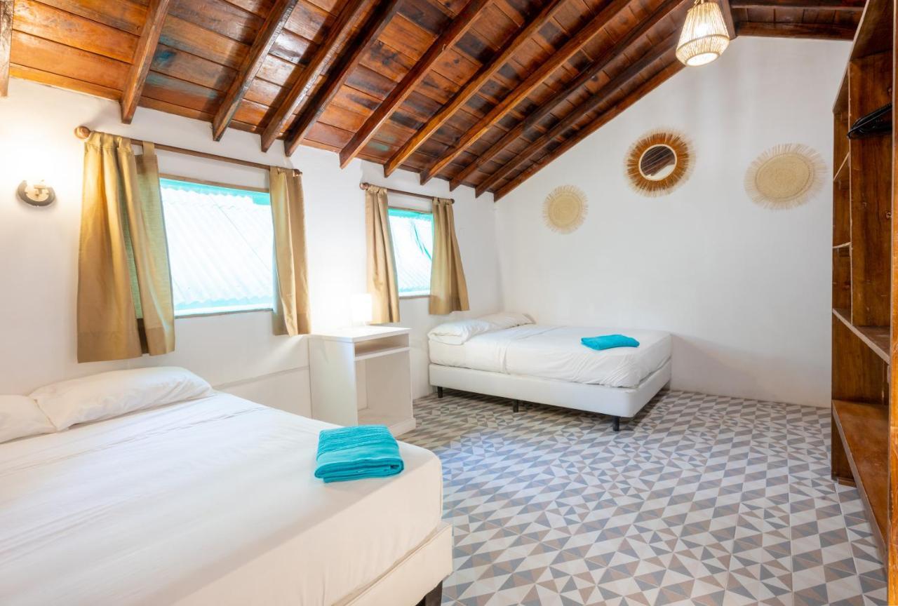 Casa Del Sol Hostel Montanita Luaran gambar