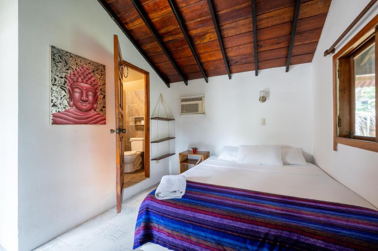 Casa Del Sol Hostel Montanita Luaran gambar