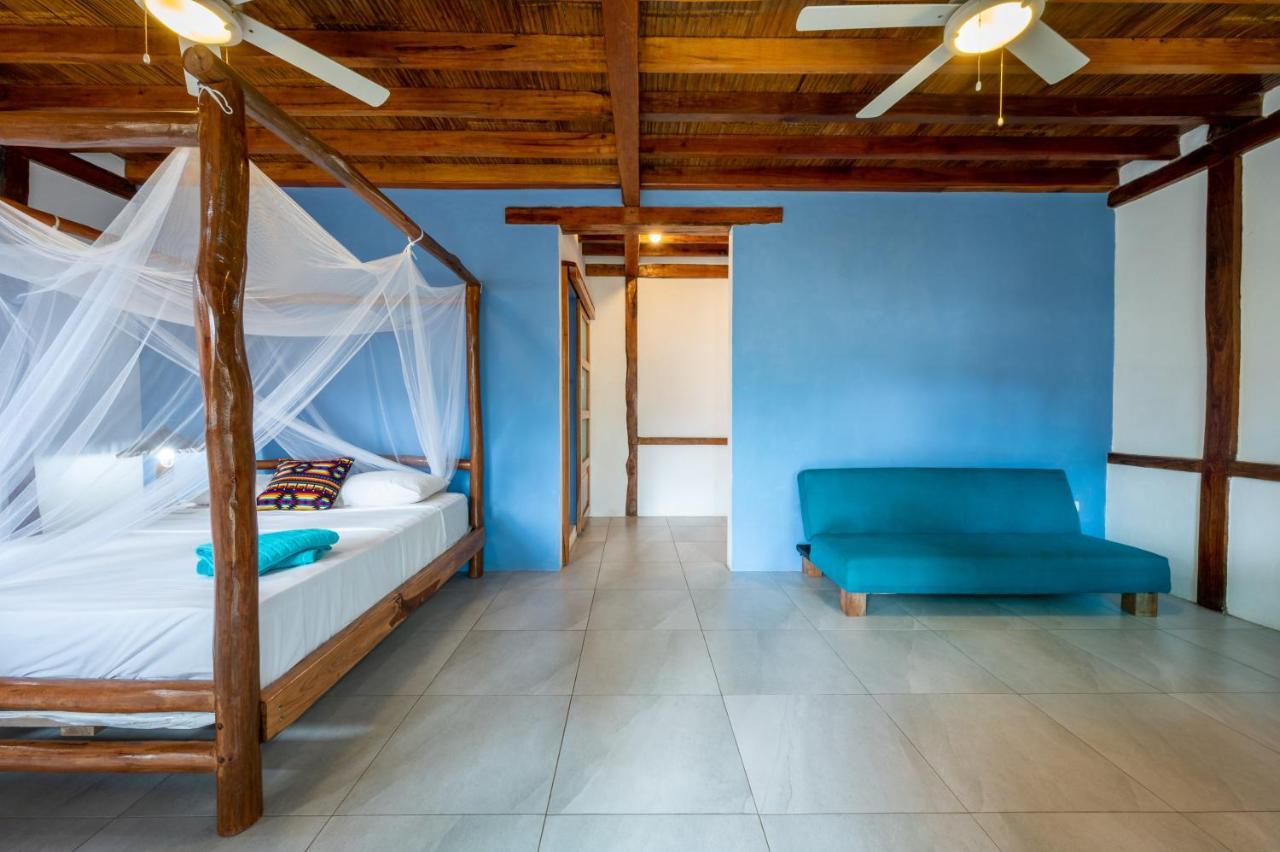 Casa Del Sol Hostel Montanita Luaran gambar