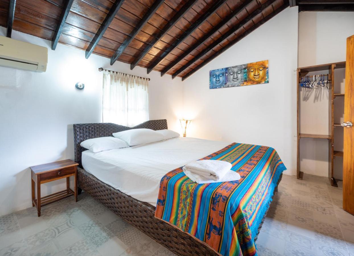Casa Del Sol Hostel Montanita Luaran gambar