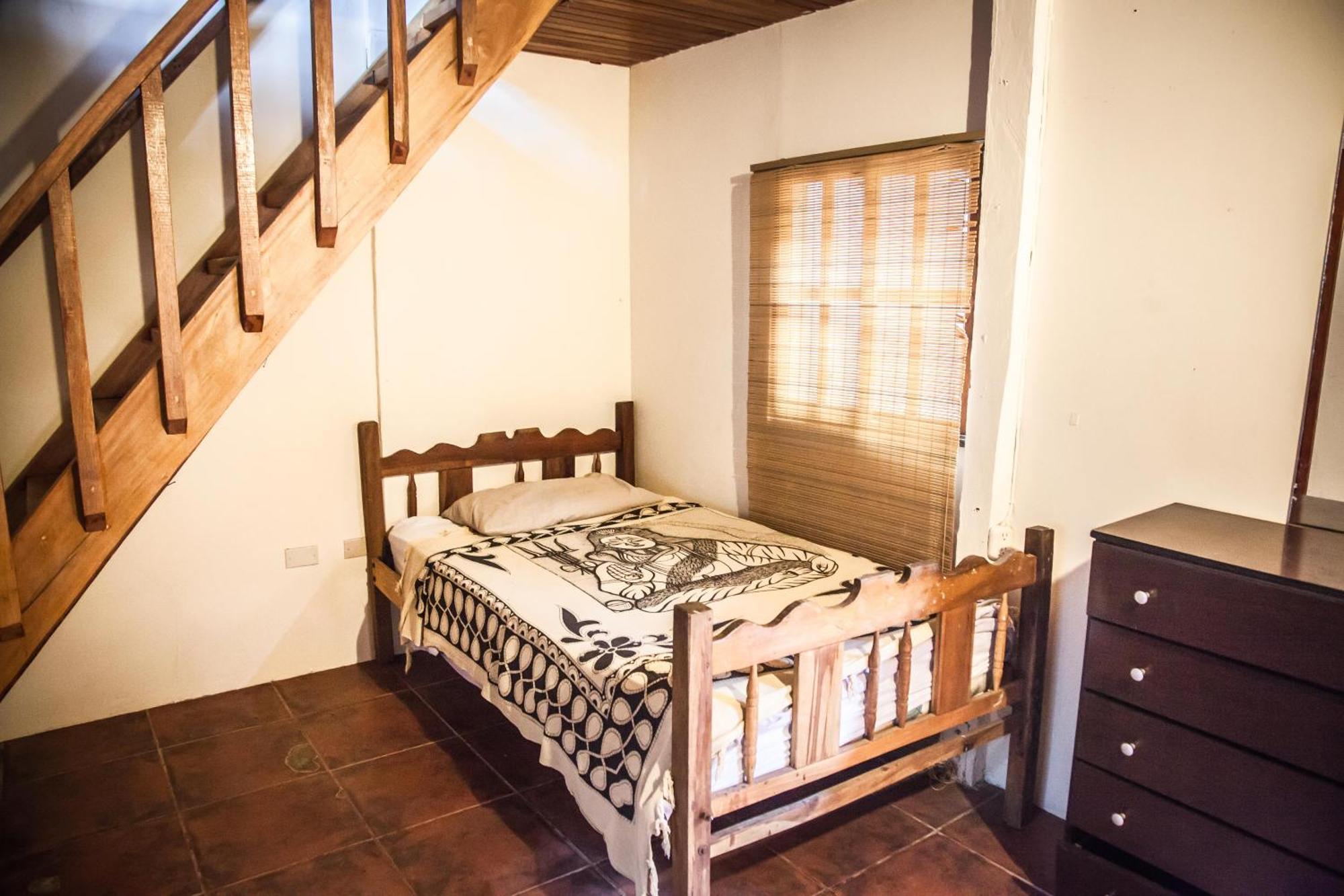 Casa Del Sol Hostel Montanita Bilik gambar