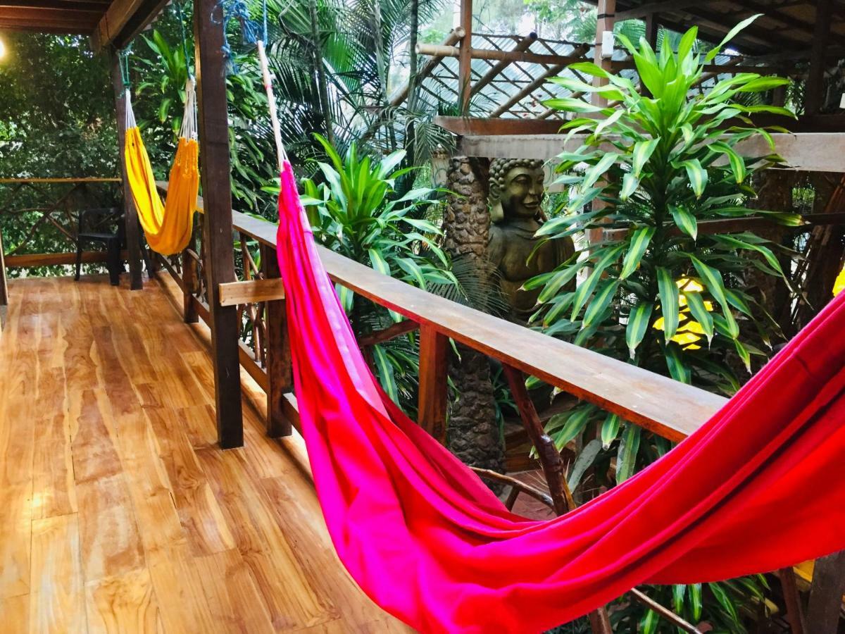 Casa Del Sol Hostel Montanita Luaran gambar